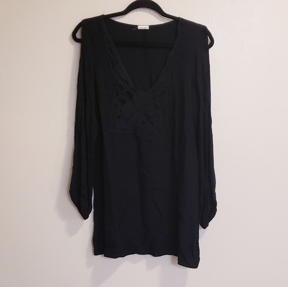 Tobi Dresses & Skirts - Tobi Long black long sleeve midi Dress